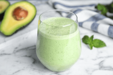 batido de aguacate y melón para el desayuno